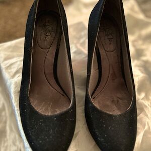 LifeStride Women’s size 9 black dress shoe’s with sparkles